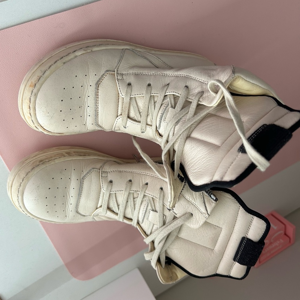 Rick Owens Kids White High-Top Sneakers with Black Trim